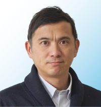 Mr. Tomoyuki NAGAMI
永見 智行 氏
北里大学一般教育部 准教授