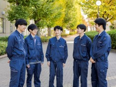 学生CROSS &times; TALK