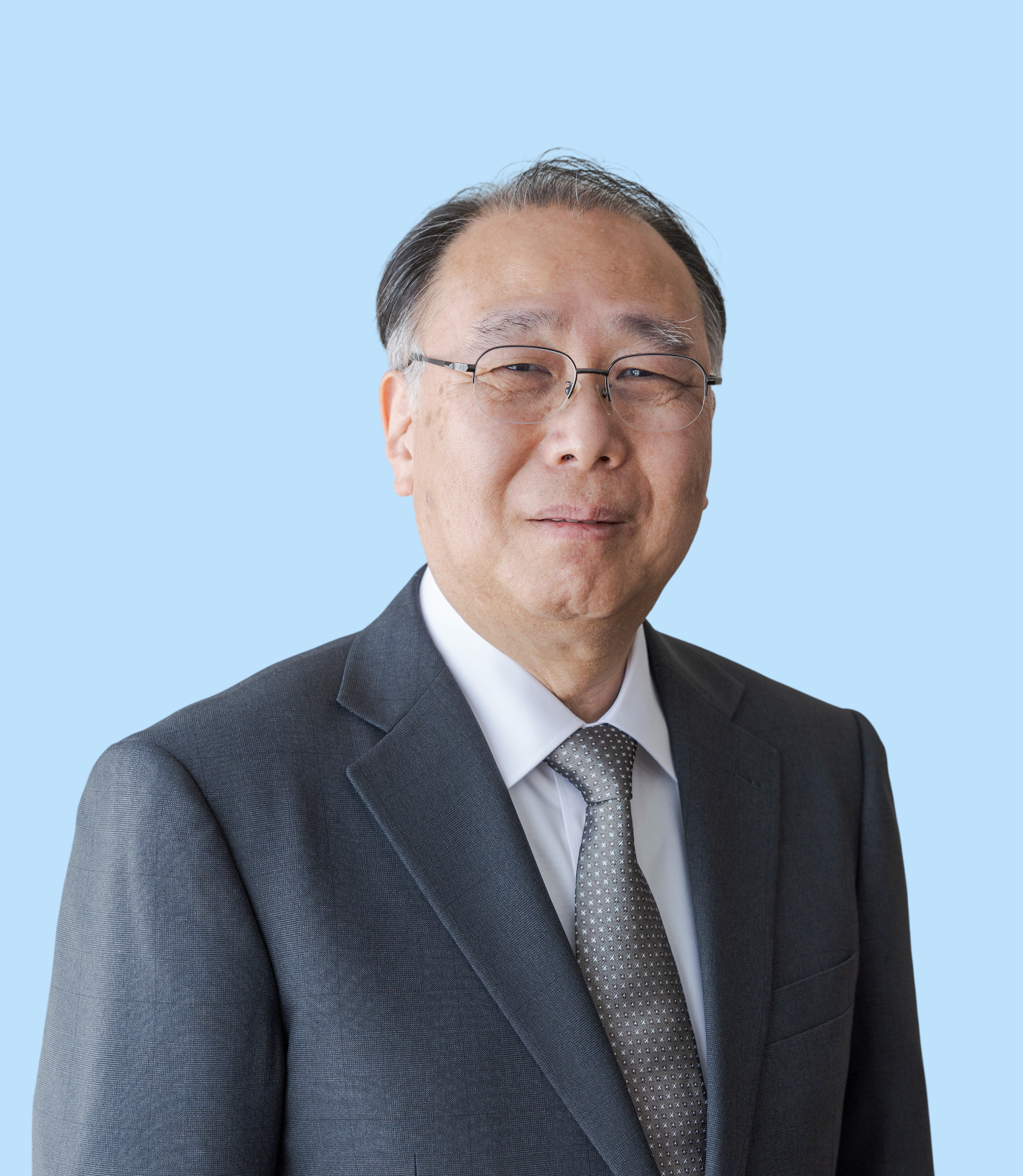 職業能力開発総合大学校長 三平 満司