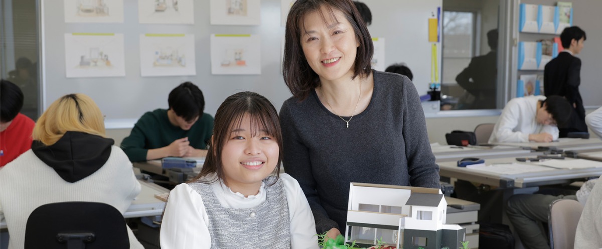 磨き挙げた知と技は指導レベルに達し、未来を切り拓く自分だけの武器として、就職に対する絶対的な安心感をもたらす。